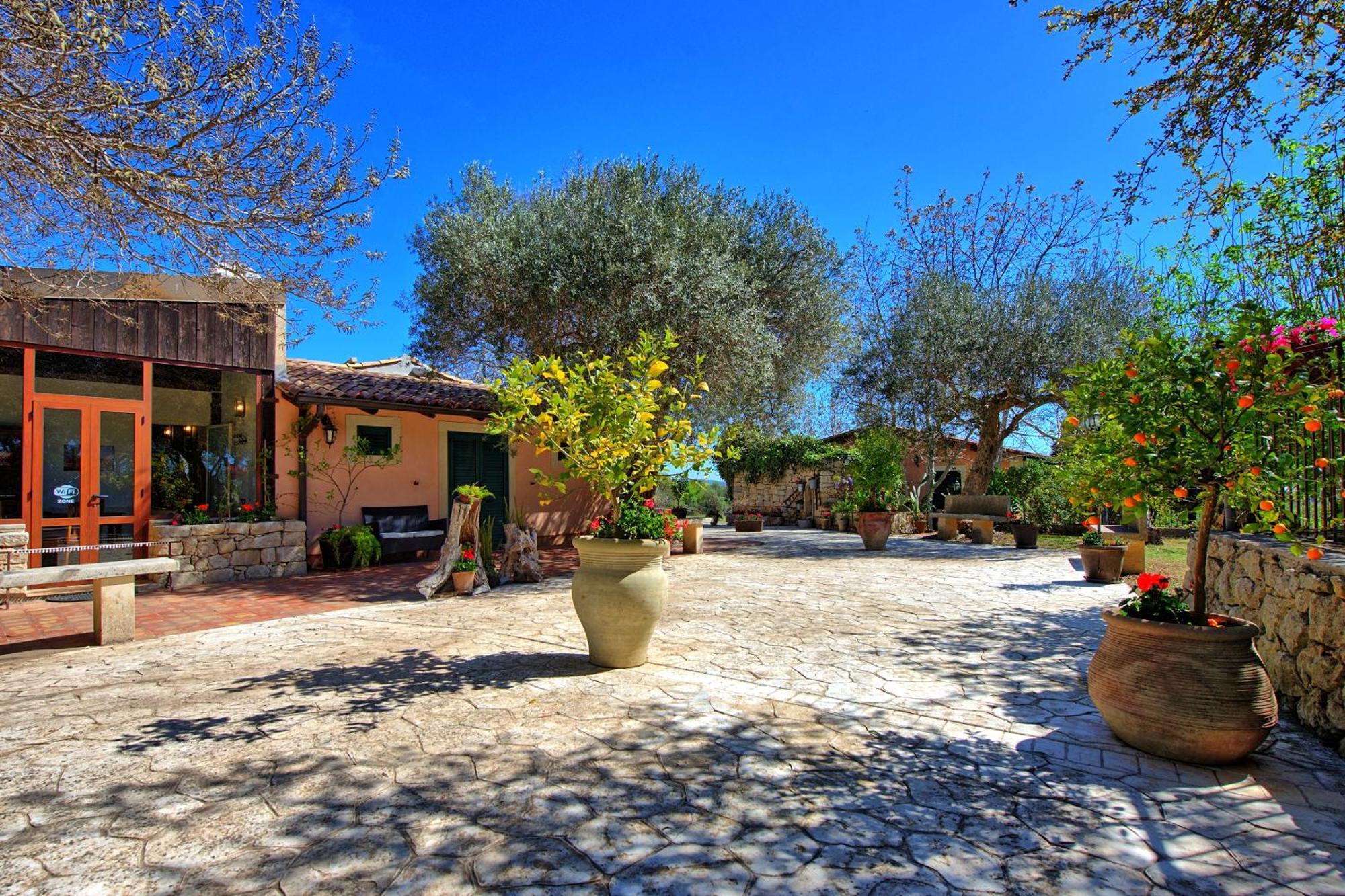 Villa Maddalena By Posarellivillas Palazzolo Acreide Exterior foto